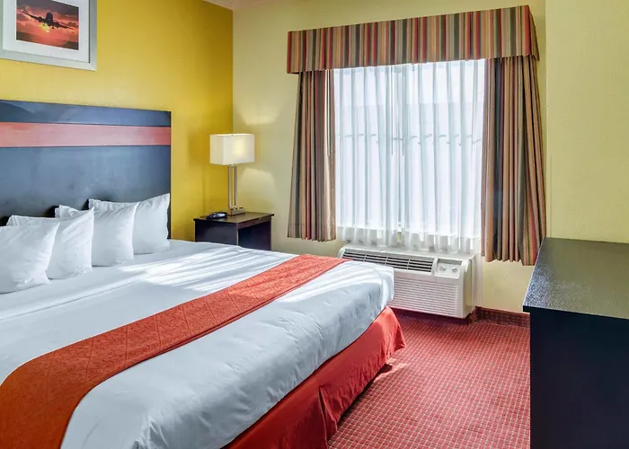 In Luxury hotels Springwood Suites Houston Iah - Beltway 8